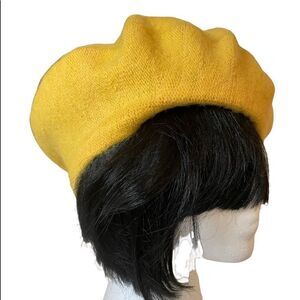 YELLOW LIGHTWEIGHT WOOL BERET